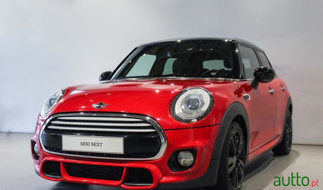 2015' MINI Cooper photo #2