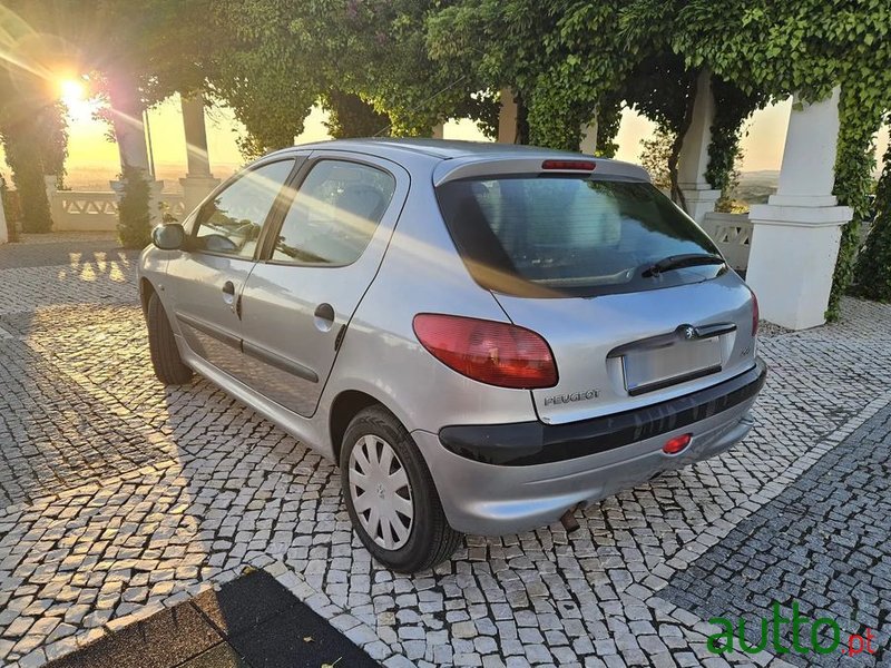 2001' Peugeot 206 photo #6