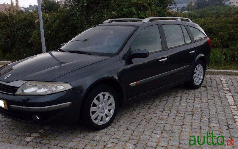 2004' Renault Laguna Break photo #4