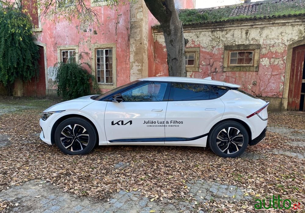 2024' Kia EV6 77.4 Kwh Gt-Line photo #3