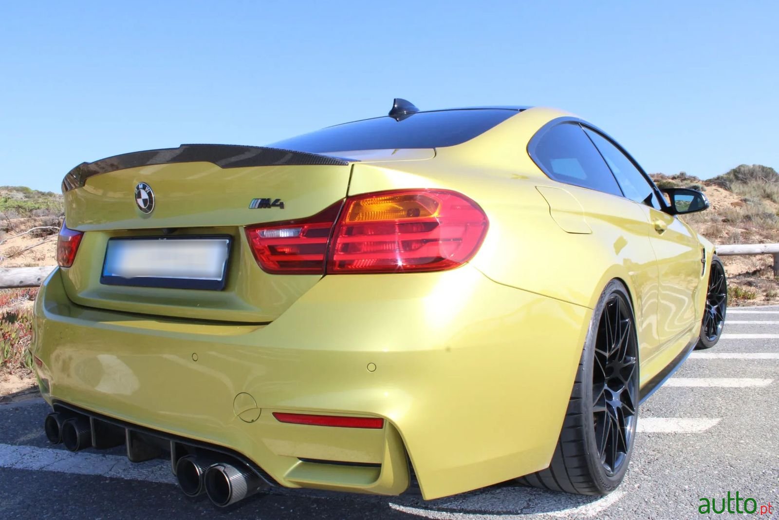 2014' BMW M4 photo #6