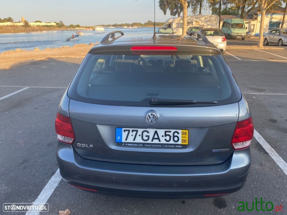 2008' Volkswagen Golf Variant photo #3