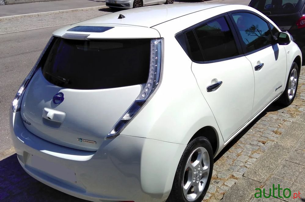 2016' Nissan Leaf photo #4