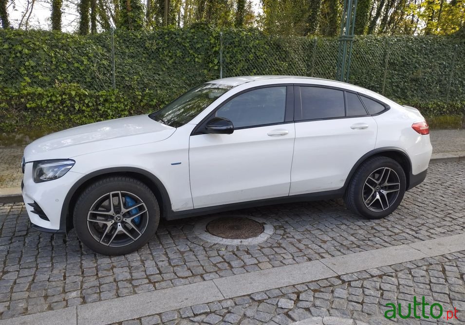 2017' Mercedes-Benz Glc-350 photo #1