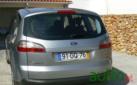 2009' Ford S-Max photo #1