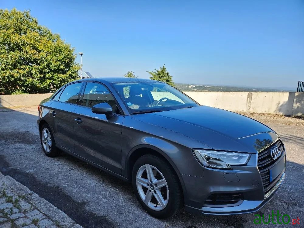 2016' Audi A3 Limousine photo #6