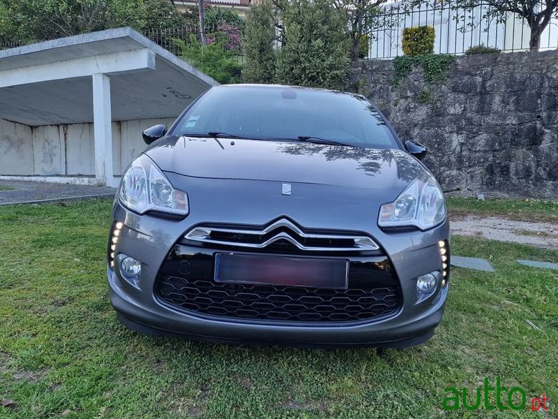 2012' Citroen DS3 photo #6