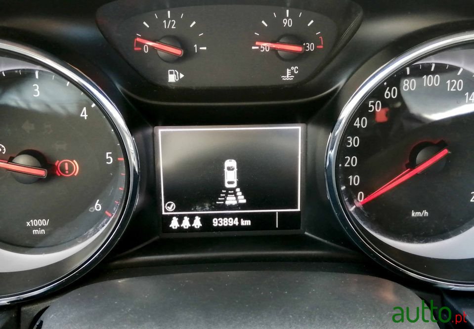 2017' Opel Astra Sports Tourer photo #5