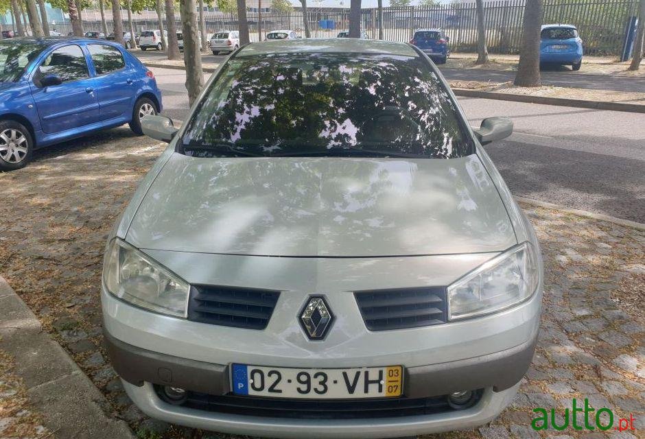 2003' Renault Megane photo #3