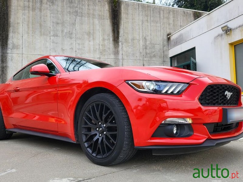 2015' Ford Mustang 2.3 Eco Boost photo #2
