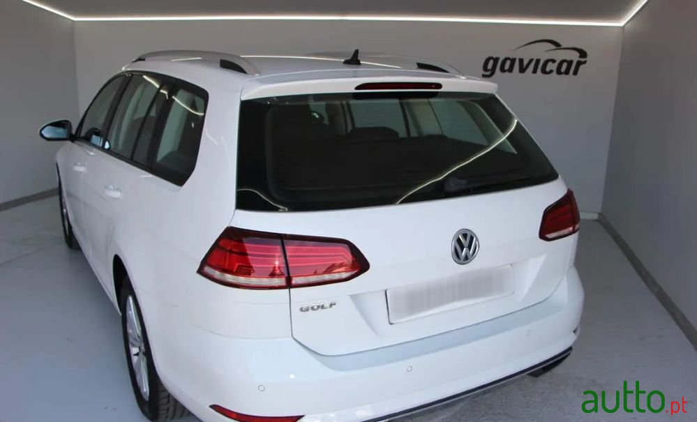 2019' Volkswagen Golf Variant photo #5