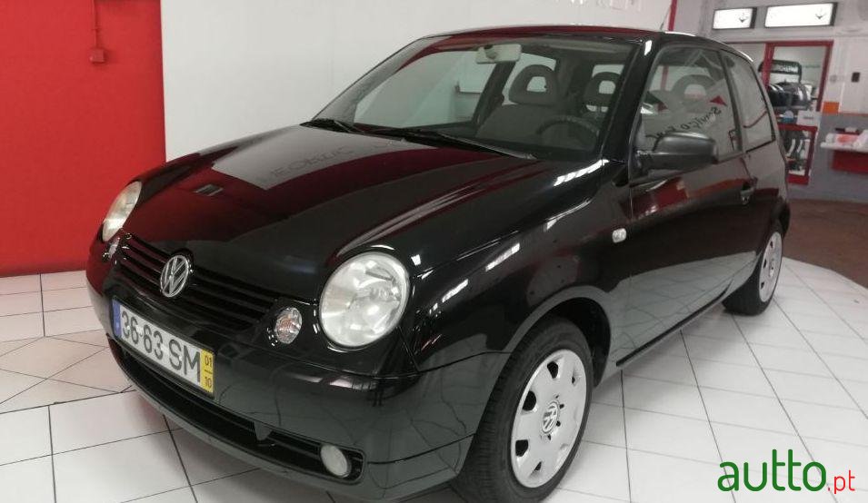 2001' Volkswagen Lupo 1.0 photo #1