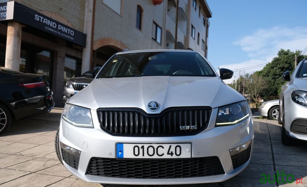 2013' Skoda Octavia Break photo #2