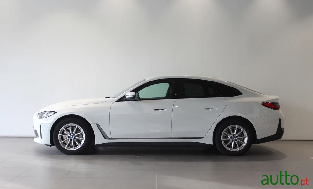 2023' BMW Série I Edrive40 photo #4