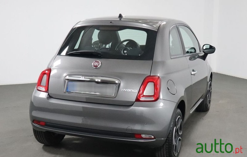 2022' Fiat 500 1.0 Hybrid Club photo #4