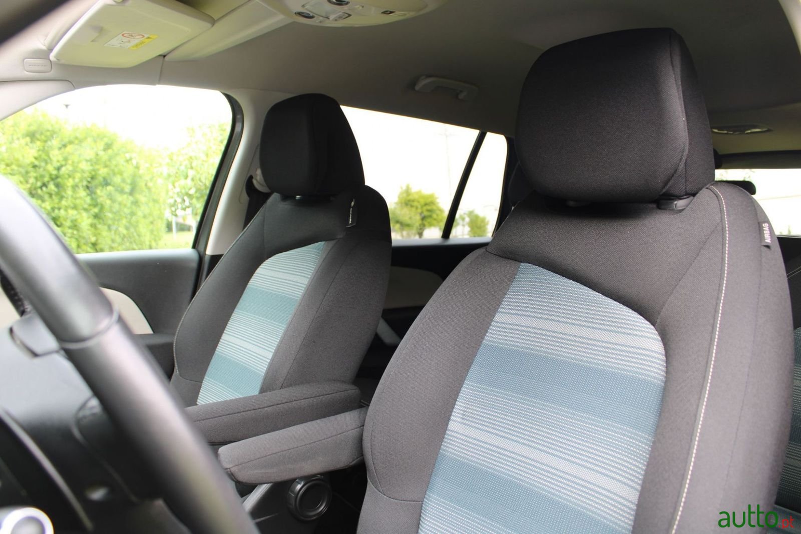 2019' Citroen C4 SpaceTourer photo #6