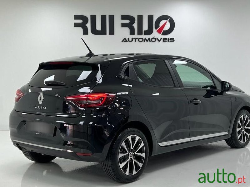 2022' Renault Clio 1.0 Tce Limited photo #2