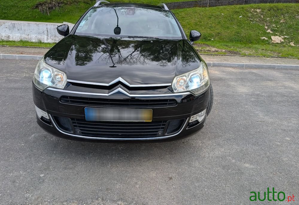 2010' Citroen C5 Tourer 2.0 Hdi Exclusive photo #4