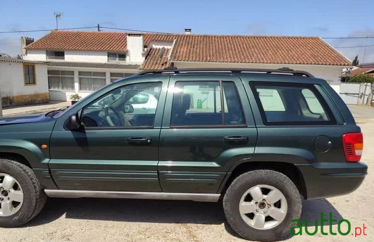 2001' Jeep Grand Cherokee photo #5