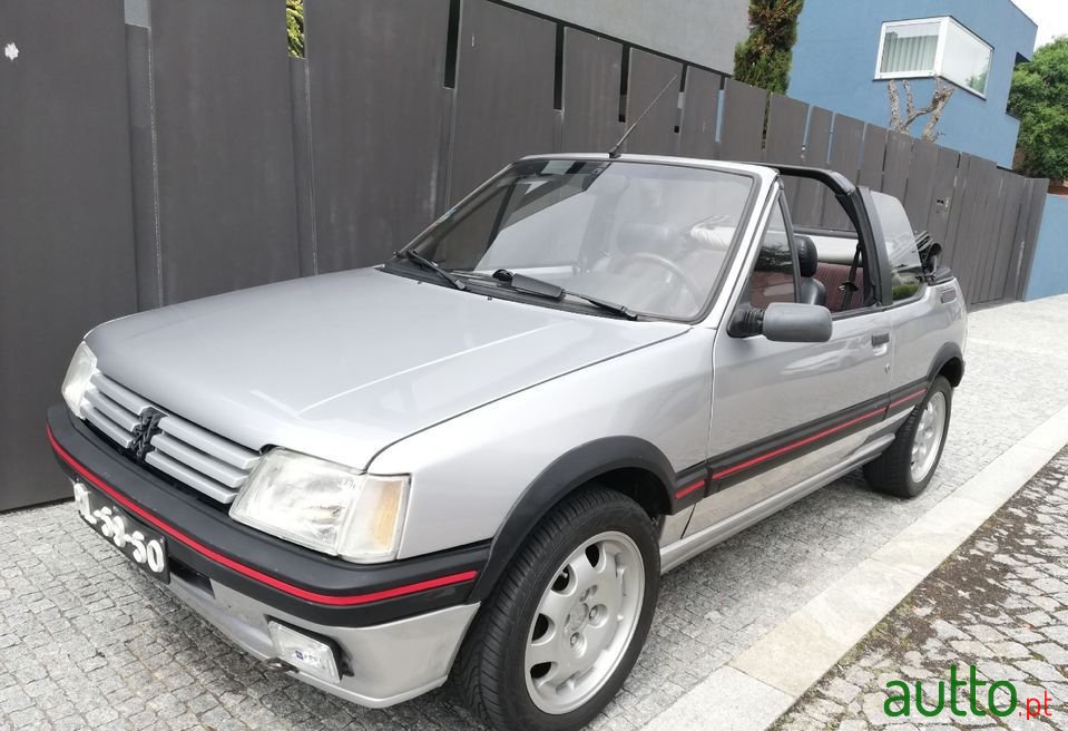 1989' Peugeot 205 photo #2