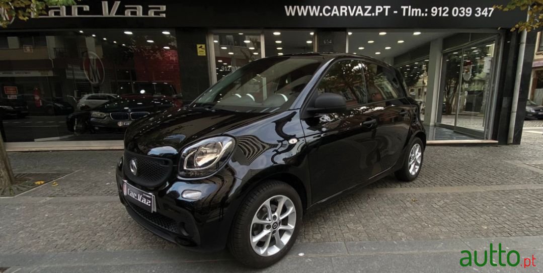 2017' Smart Forfour photo #1