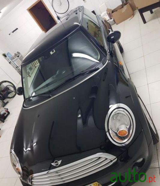 2012' MINI Cooper photo #1