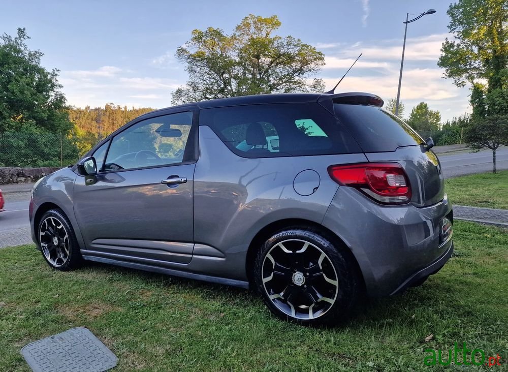 2012' Citroen DS3 photo #4