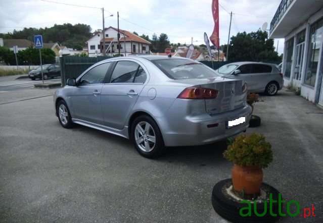 2008' Mitsubishi Lancer photo #2