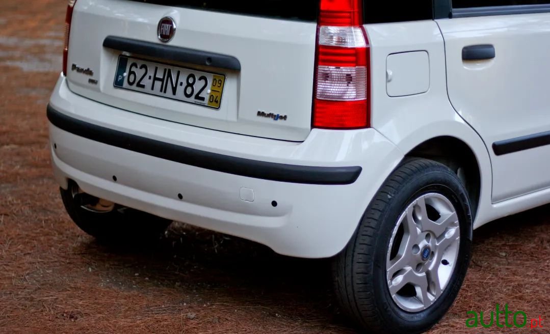 2009' Fiat Panda photo #3