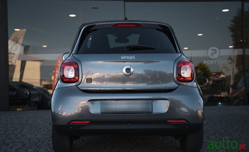 2020' Smart Forfour photo #6