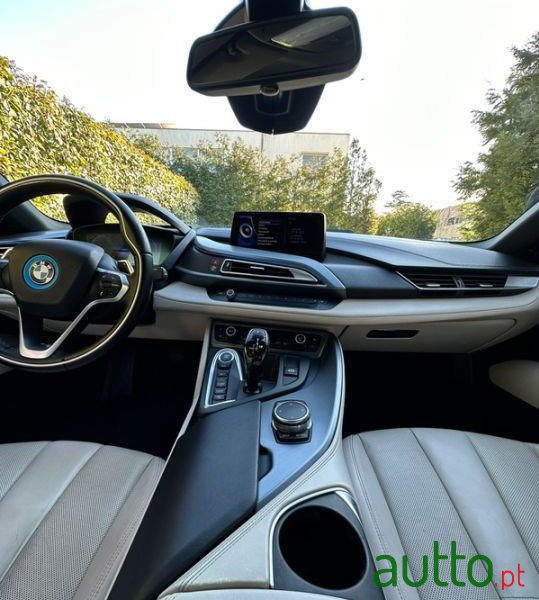 2016' BMW i8 photo #3