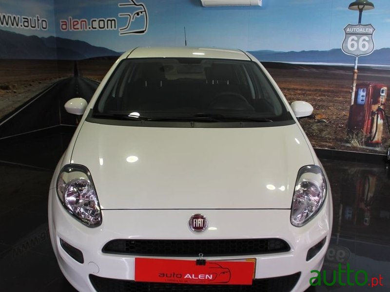 2018' Fiat Punto photo #2