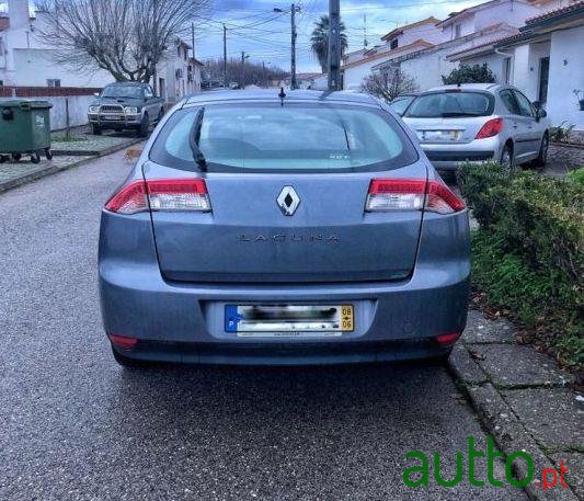 2008' Renault Laguna 2.0 Dci Luxe photo #2