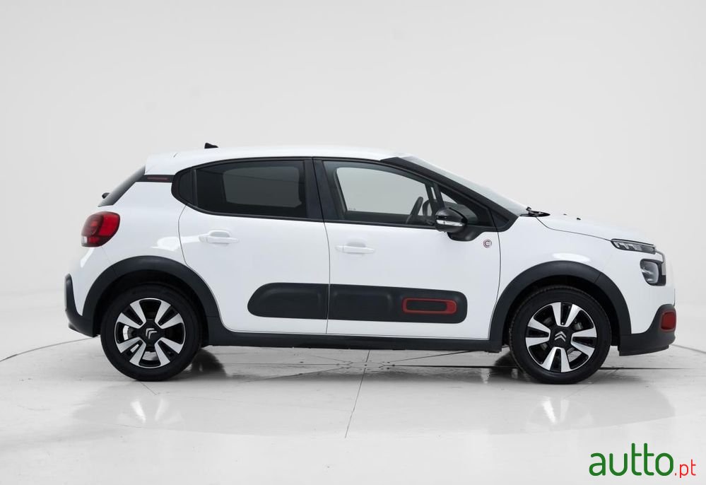 2022' Citroen C3 1.5 Bluehdi C-Series photo #2