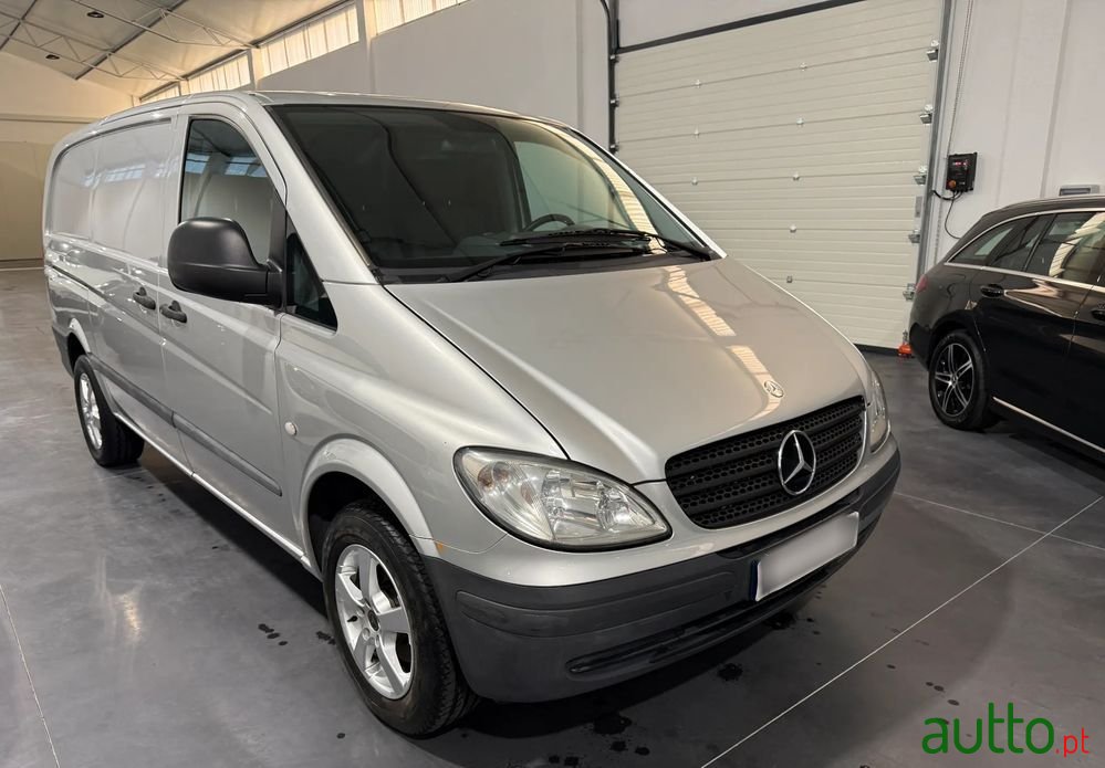 2005' Mercedes-Benz Vito photo #2
