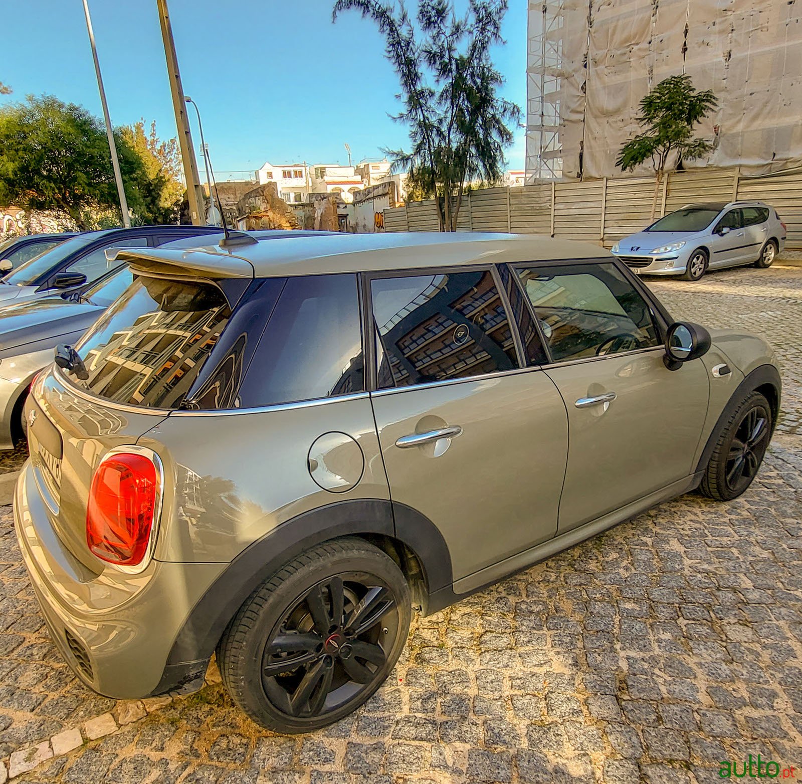 2019' MINI One John Cooper Works Kit photo #1