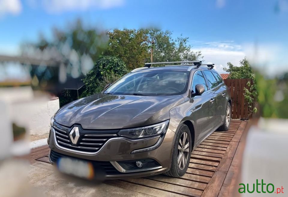 2016' Renault Talisman Sport Tourer photo #1