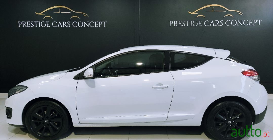 2014' Renault Megane Coupe photo #3