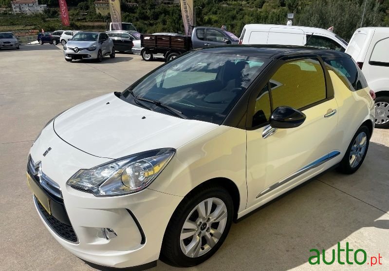 2015' Citroen DS3 photo #3