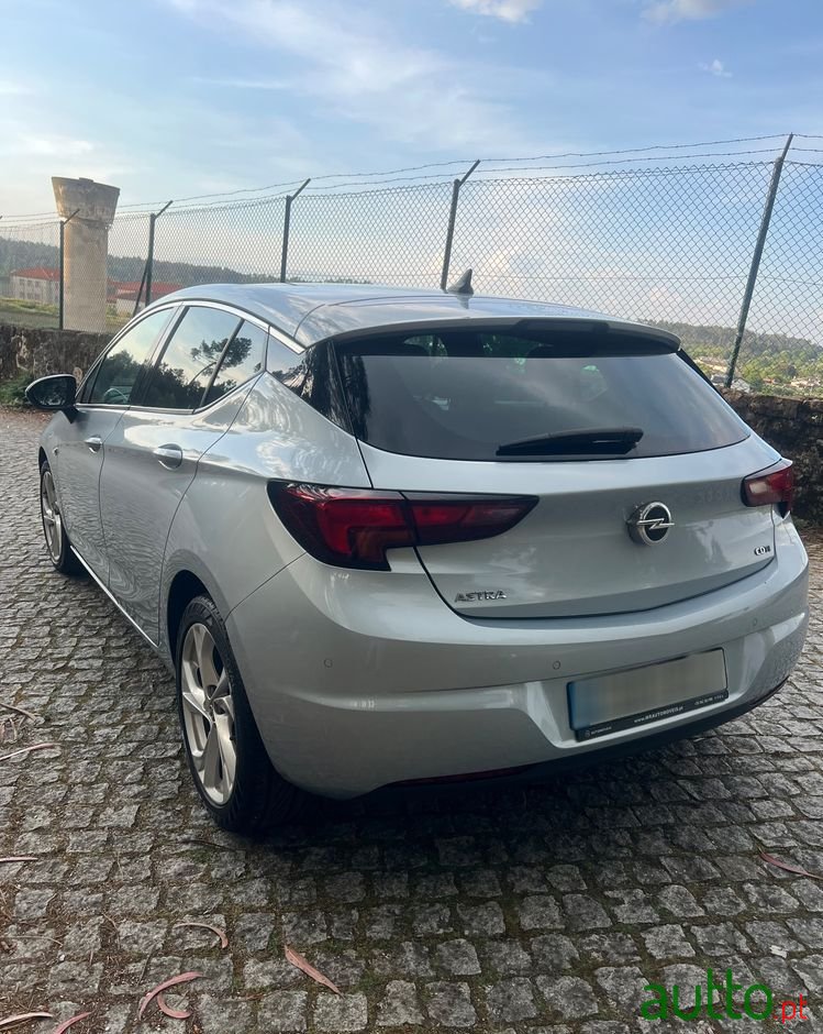 2019' Opel Astra photo #6