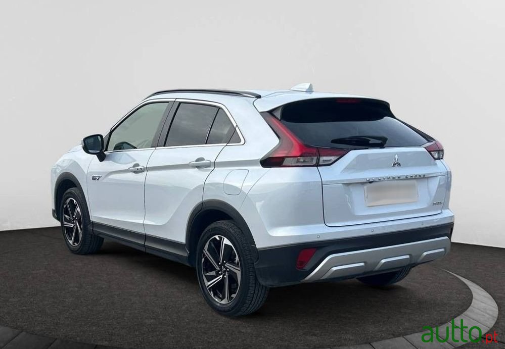 2023' Mitsubishi Eclipse Cross photo #3