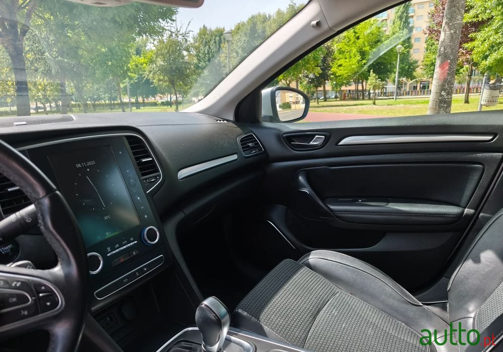 2016' Renault Megane photo #6