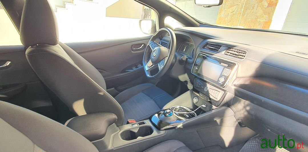 2018' Nissan Leaf photo #6