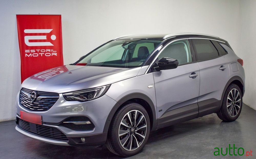 2020' Opel Grandland X photo #1