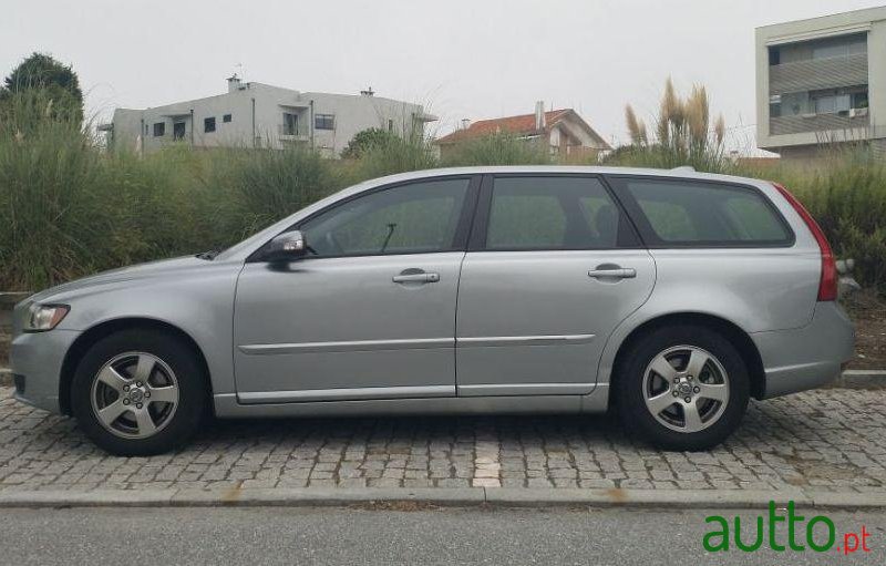 2007' Volvo V50 photo #4