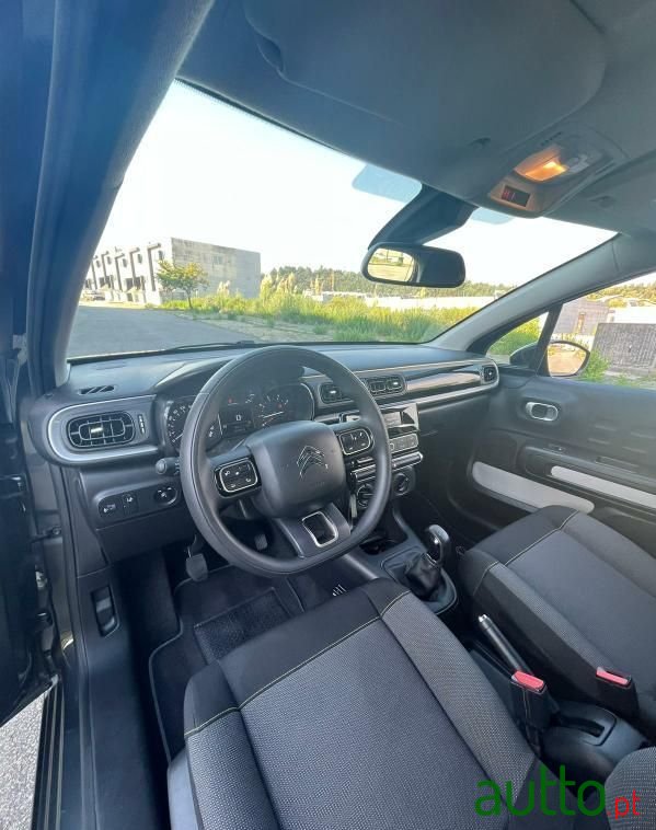 2017' Citroen C3 photo #6