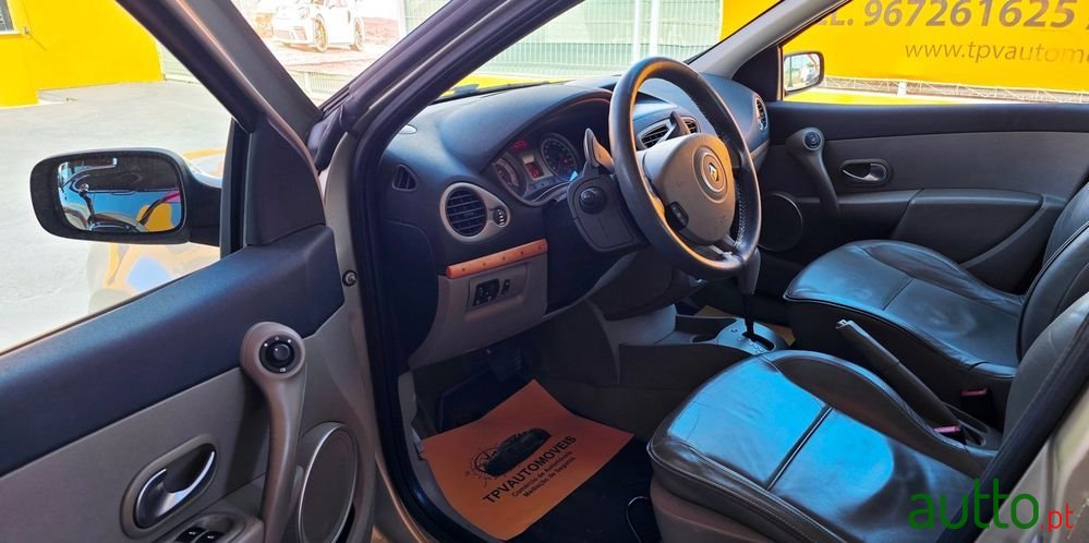 2007' Renault Clio 1.6 16V Initiale Aut. photo #5