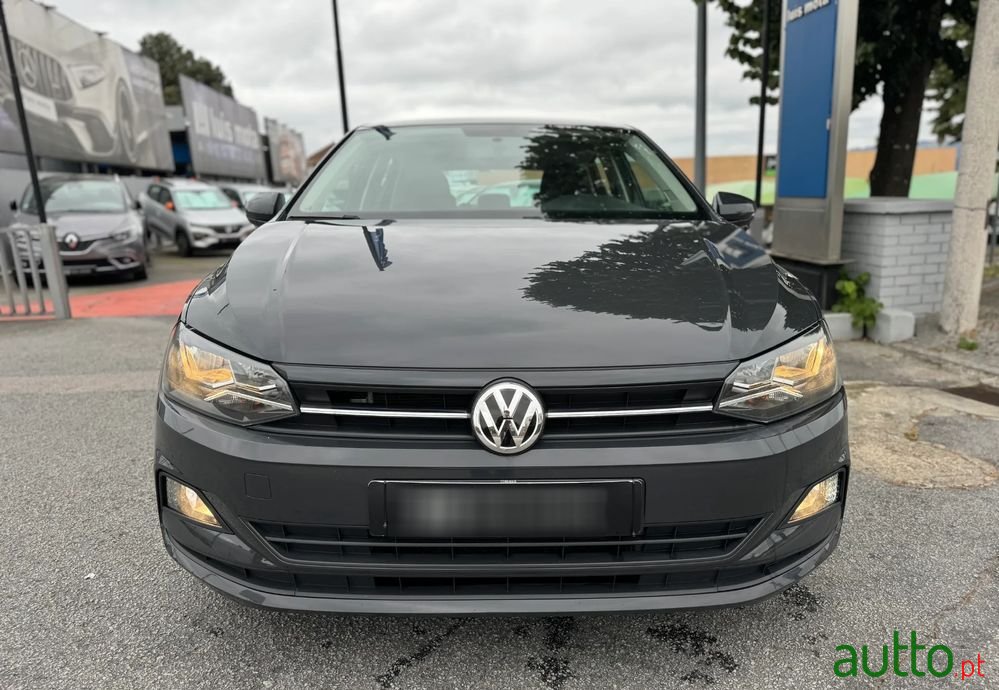 2018' Volkswagen Polo photo #2