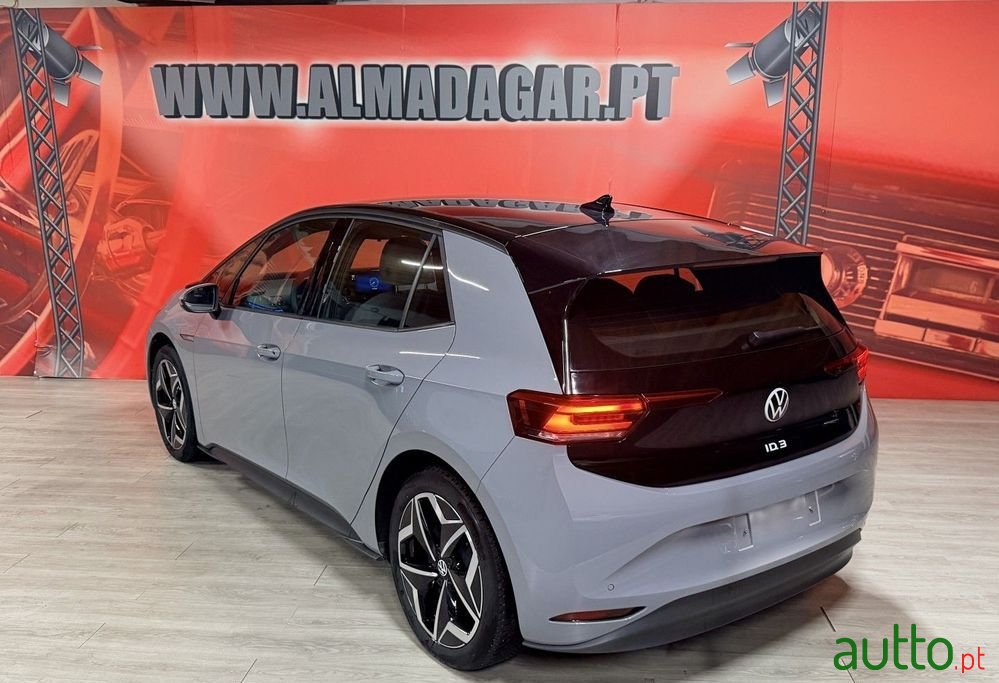 2020' Volkswagen ID.3 photo #3