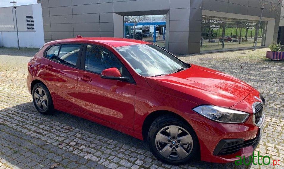 2019' BMW 118 photo #5